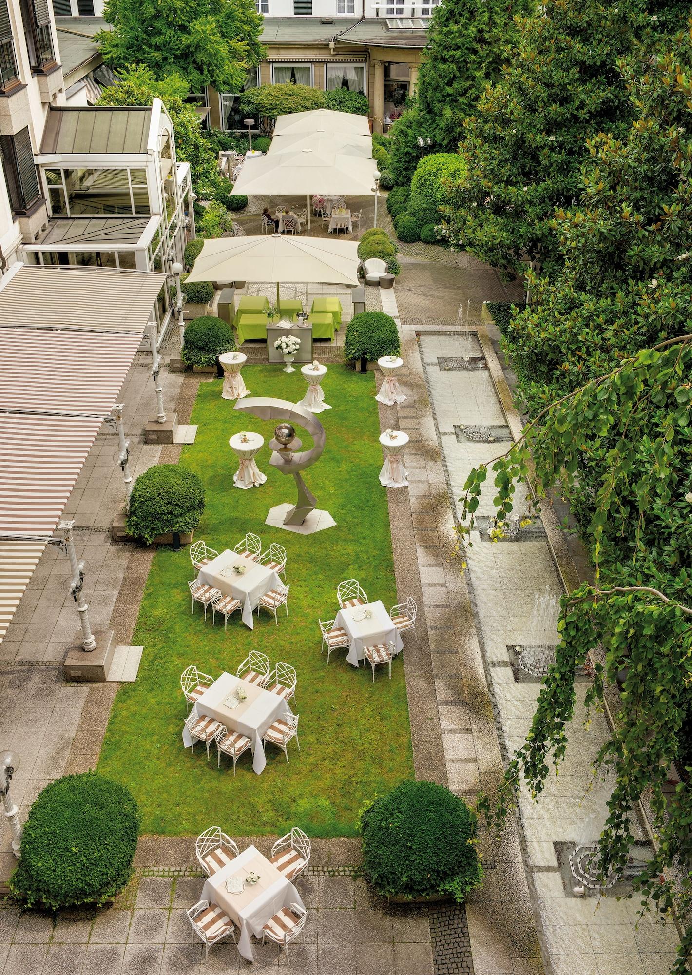 Hotel Europaeischer Hof Heidelberg, Bestes Hotel Deutschlands In Historischer Architektur Bagian luar foto The garden